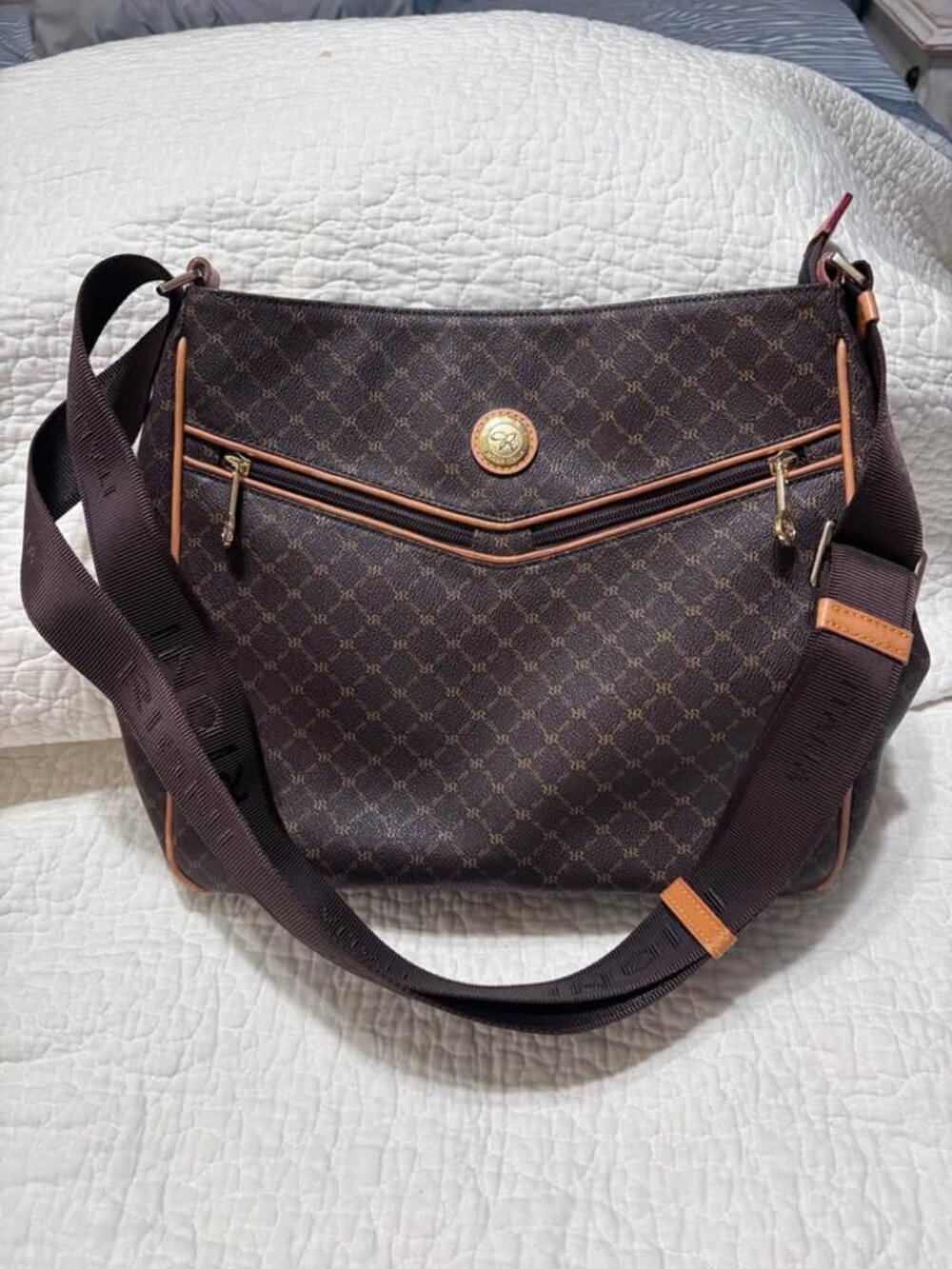 Rioni RR Messenger Bag - LIKE NEW!
